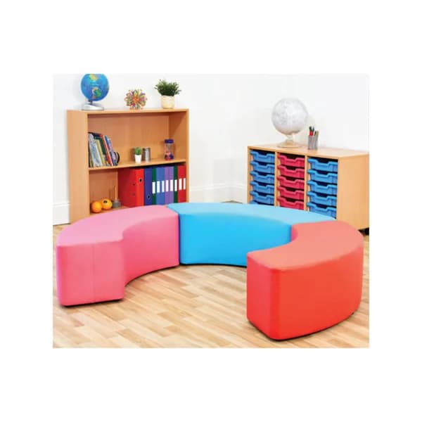 Large Curved Foam Seat – Set of 3