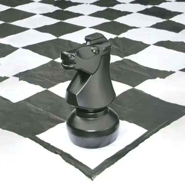 Giant Chess with Mat